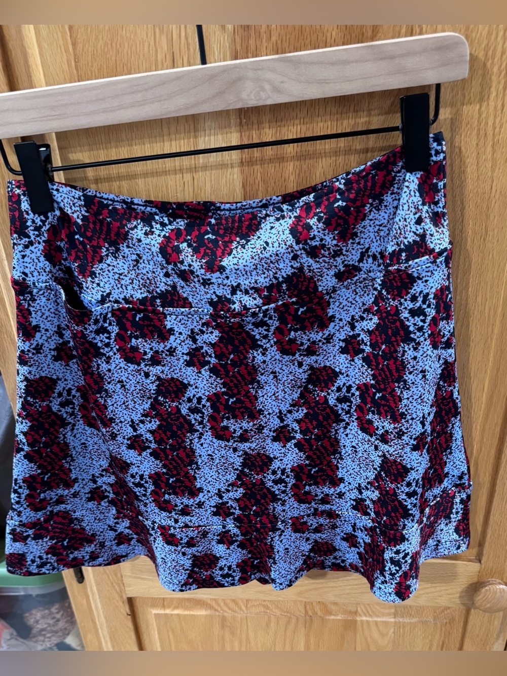Golftini Cosmic Print Golf Skort XS Red Blue Flounce Performance